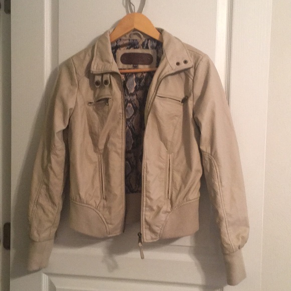 Tan jacket - NWOT - Picture 1 of 3